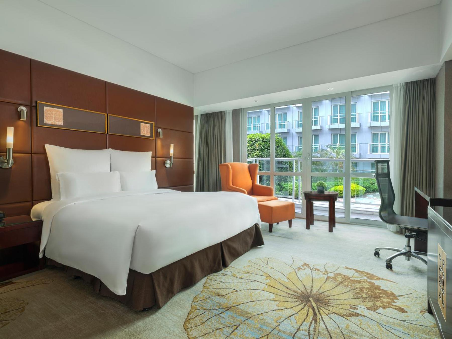 Pullman Guangzhou Baiyun Airport - Free Shuttle Bus & Official Registration Agency During Canton Fair Exteriör bild
