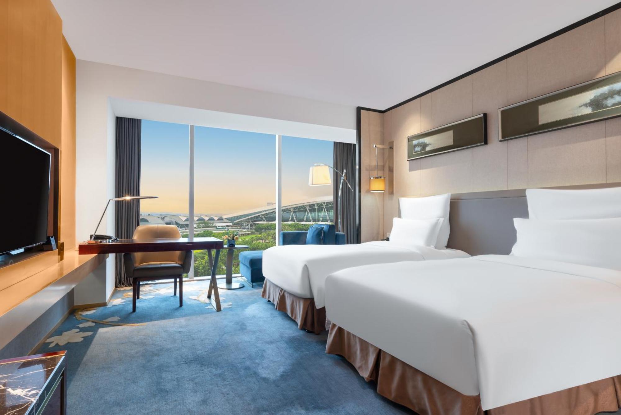 Pullman Guangzhou Baiyun Airport - Free Shuttle Bus & Official Registration Agency During Canton Fair Exteriör bild